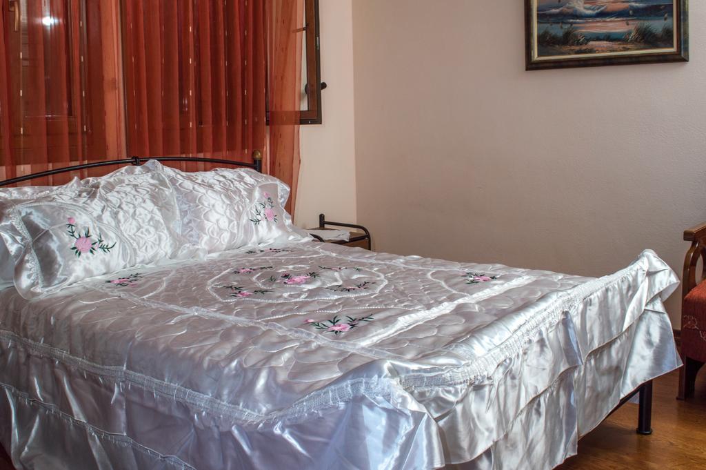 Adilon Hotell Tsagaráda Rom bilde